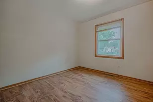 2729 Lowery Ct, Zion, IL 60099 - Photo 10
