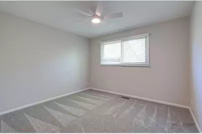 1030 Lilac Court, Libertyville, IL 60048 - Photo 18