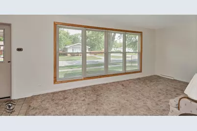 244 Lynn Lane, Chicago Heights, IL 60411 - Photo 4