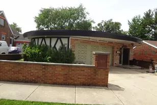 3936 S Clarence Ave, Stickney, IL 60402 - Photo 2
