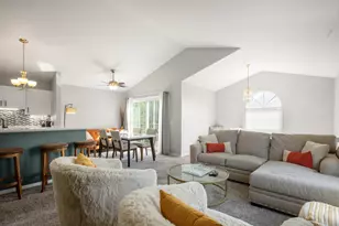 401 Le Parc Cir, Buffalo Grove, IL 60089 - Photo 10