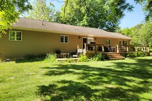 1 W Elmwood Dr, Putnam, IL 61560 - Photo 6