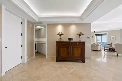 950 N Michigan Avenue #4202, Chicago, IL 60611 - Photo 6