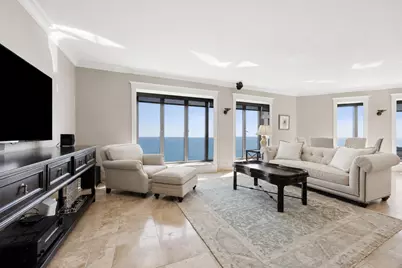 950 N Michigan Avenue #4202, Chicago, IL 60611 - Photo 10