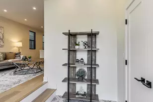 1644 N Troy St, Chicago, IL 60647 - Photo 2