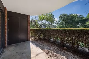 1605 E Central Rd, Arlington Heights, IL 60005 - Photo 18