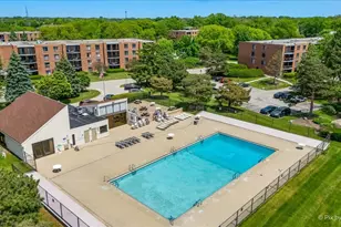 1605 E Central Rd, Arlington Heights, IL 60005 - Photo 24