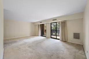 1605 E Central Rd, Arlington Heights, IL 60005 - Photo 10