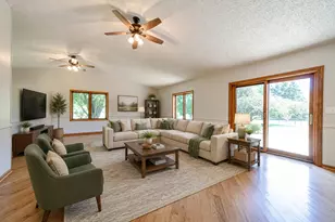 1516 W Reiche Ln, McHenry, IL 60051 - Photo 12