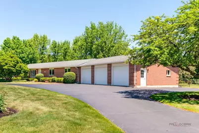 1516 W Reiche Lane, McHenry, IL 60051 - Photo 2