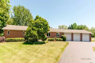 1516 W Reiche Ln, McHenry, IL 60051 - Photo 1