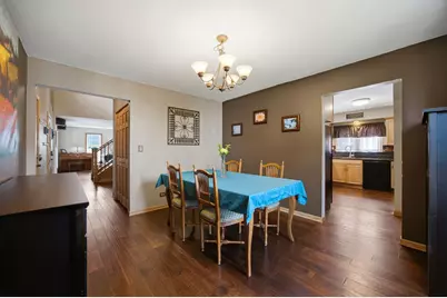 702 Hickory Lane, Carol Stream, IL 60188 - Photo 14