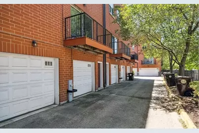 346 E 25th Place #25, Chicago, IL 60616 - Photo 16