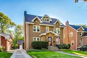 1829 S Prospect Ave, Park Ridge, IL 60068 - Photo 2