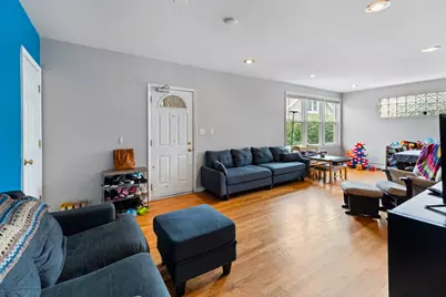1536 W Pratt Boulevard #3D, Chicago, IL 60626 - Photo 4