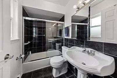 1536 W Pratt Boulevard #3D, Chicago, IL 60626 - Photo 16