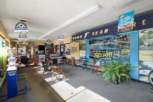 3349 East End Ave, South Chicago Heights, IL 60411 - Photo 4