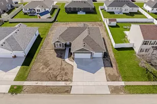 1683 Arbor Dr, Bourbonnais, IL 60914 - Photo 2