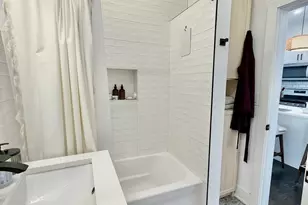 2915 W McLean Ave, Chicago, IL 60647 - Photo 16