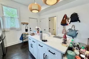 2915 W McLean Ave, Chicago, IL 60647 - Photo 12