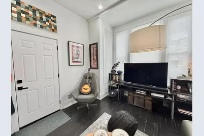2915 W McLean Avenue, Chicago, IL 60647 - Photo 22