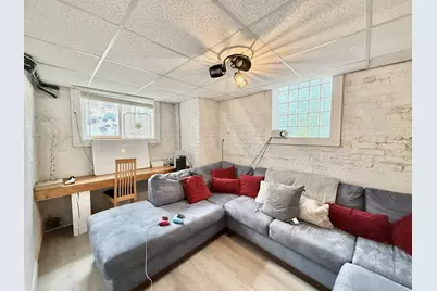 2915 W McLean Avenue, Chicago, IL 60647 - Photo 36