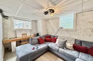 2915 W McLean Ave, Chicago, IL 60647 - Photo 36