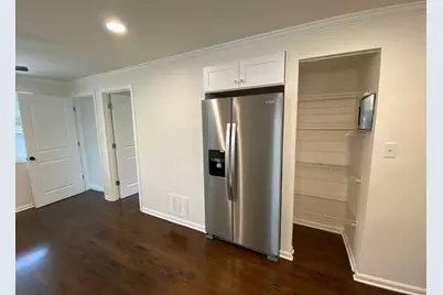 5749 W 63rd Place, Chicago, IL 60638 - Photo 8