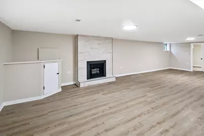 145 Walton Street, Barrington, IL 60010 - Photo 16