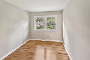 145 Walton St, Barrington, IL 60010 - Photo 12