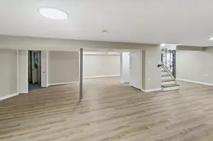 145 Walton St, Barrington, IL 60010 - Photo 18