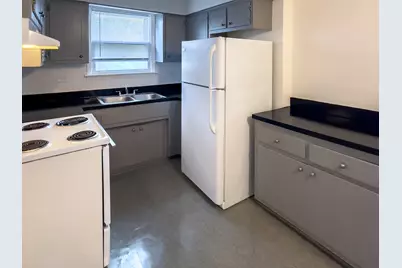 1025 - 49 W Vermont Street, Calumet Park, IL 60827 - Photo 6