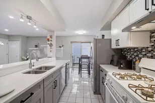 1495 Cornell Ct, Hoffman Estates, IL 60169 - Photo 10