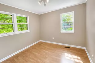 21365 W Ridge Rd, Lake Zurich, IL 60047 - Photo 8