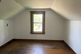 1561 N Gary Ave, Wheaton, IL 60187 - Photo 10