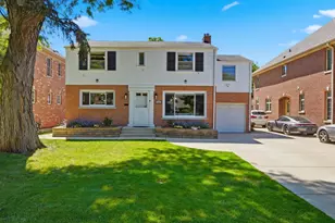 204 S Home Ave, Park Ridge, IL 60068 - Photo 1