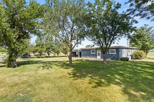 492 N 23rd Rd, Oglesby, IL 61348 - Photo 38