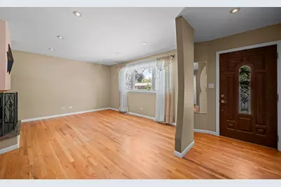 1101 Anthony Road, Wheeling, IL 60090 - Photo 6