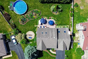 90 Rodenburg Rd, Roselle, IL 60172 - Photo 22