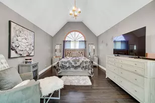 90 Rodenburg Rd, Roselle, IL 60172 - Photo 14