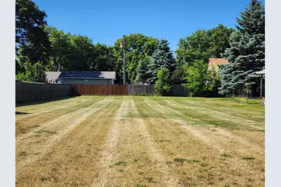 97 W Pine Avenue, Cortland, IL 60112 - Photo 1