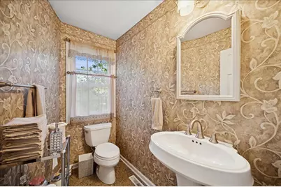 2130 Magnolia Lane, Highland Park, IL 60035 - Photo 10