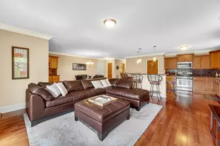 405 W Pierce Rd, Itasca, IL 60143 - Photo 4