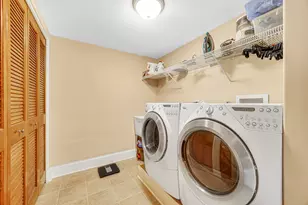 405 W Pierce Rd, Itasca, IL 60143 - Photo 16