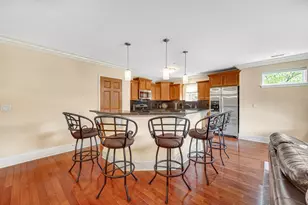 405 W Pierce Rd, Itasca, IL 60143 - Photo 8