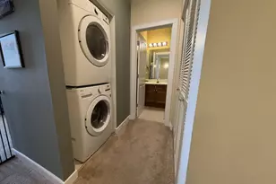 2917 N Claremont Ave, Chicago, IL 60618 - Photo 12