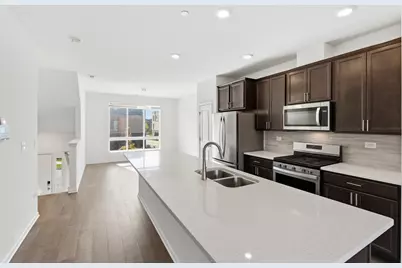 1300 Catalina Court, Schaumburg, IL 60173 - Photo 8