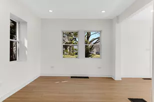 8758 S Wabash Ave, Chicago, IL 60619 - Photo 4