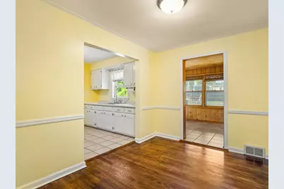 2520 19th Avenue, Rockford, IL 61108 - Photo 10