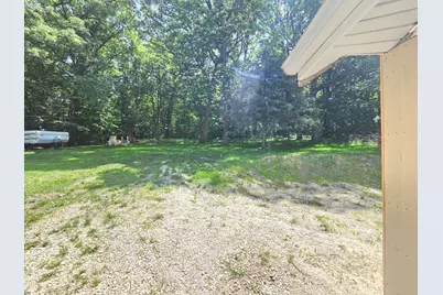 3352 E 2059th Road, Wedron, IL 60557 - Photo 14